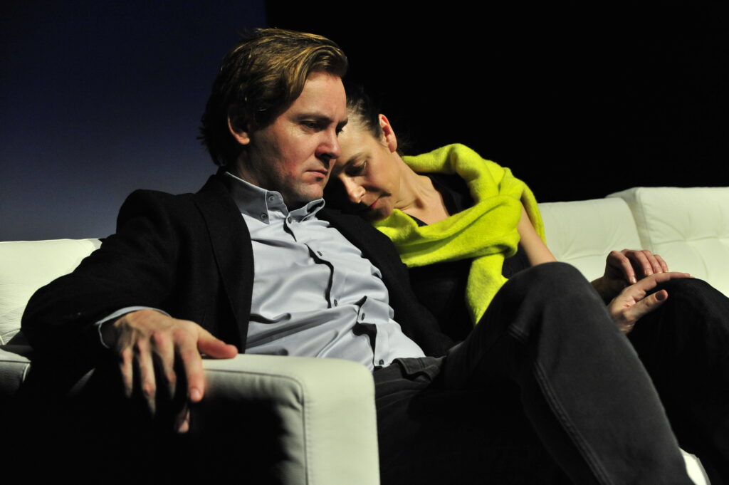 Lež aneb komedie o pravdě – Divadlo Verze